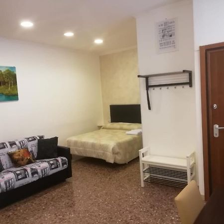 Apartment Urbino 33 Roma Dış mekan fotoğraf