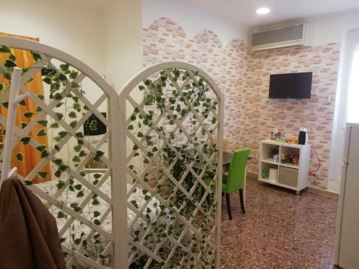 Apartment Urbino 33 Roma Dış mekan fotoğraf