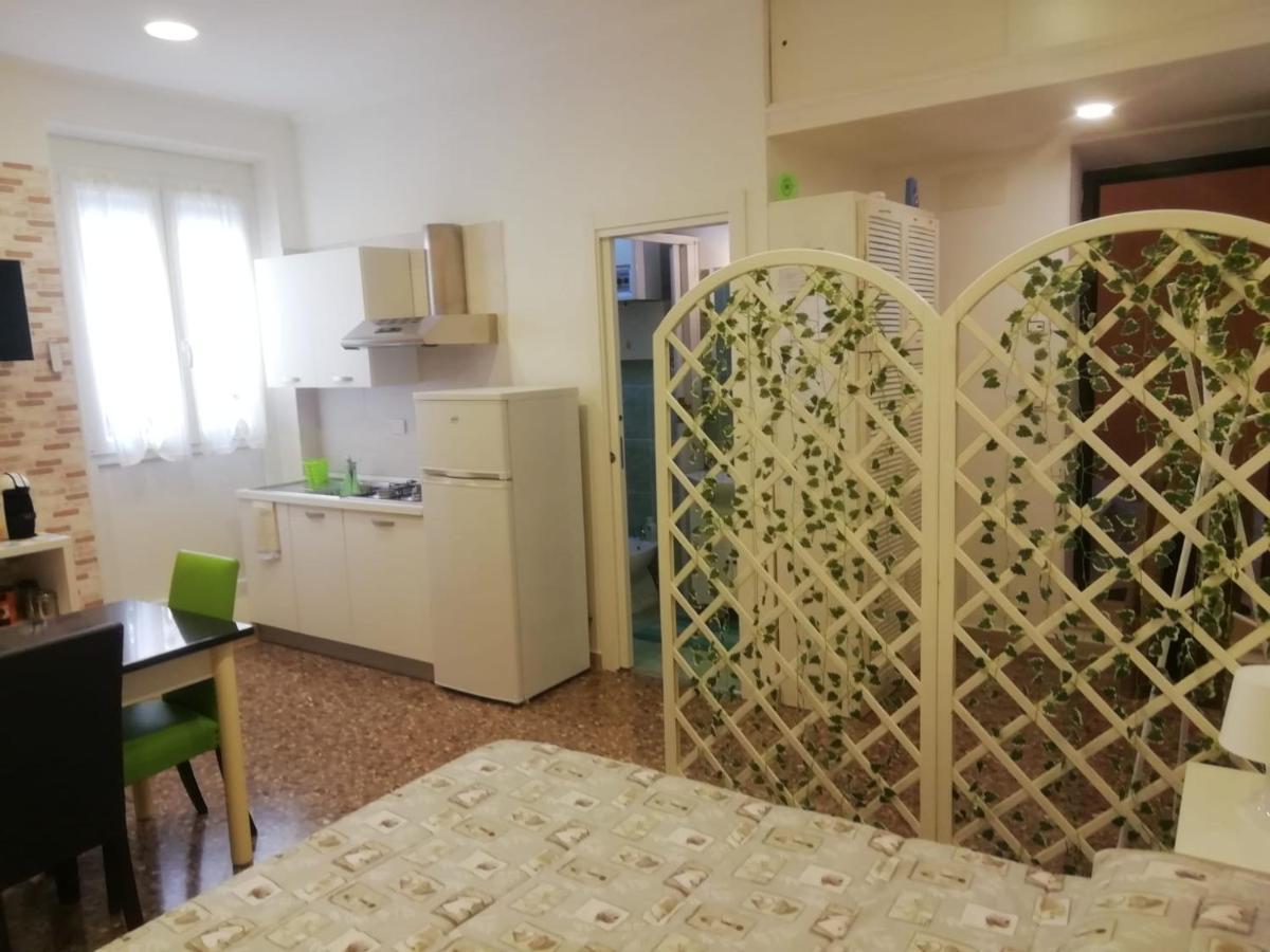 Apartment Urbino 33 Roma Dış mekan fotoğraf