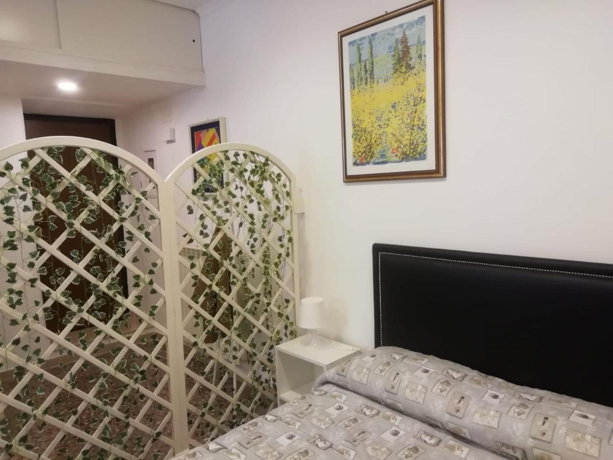 Apartment Urbino 33 Roma Dış mekan fotoğraf